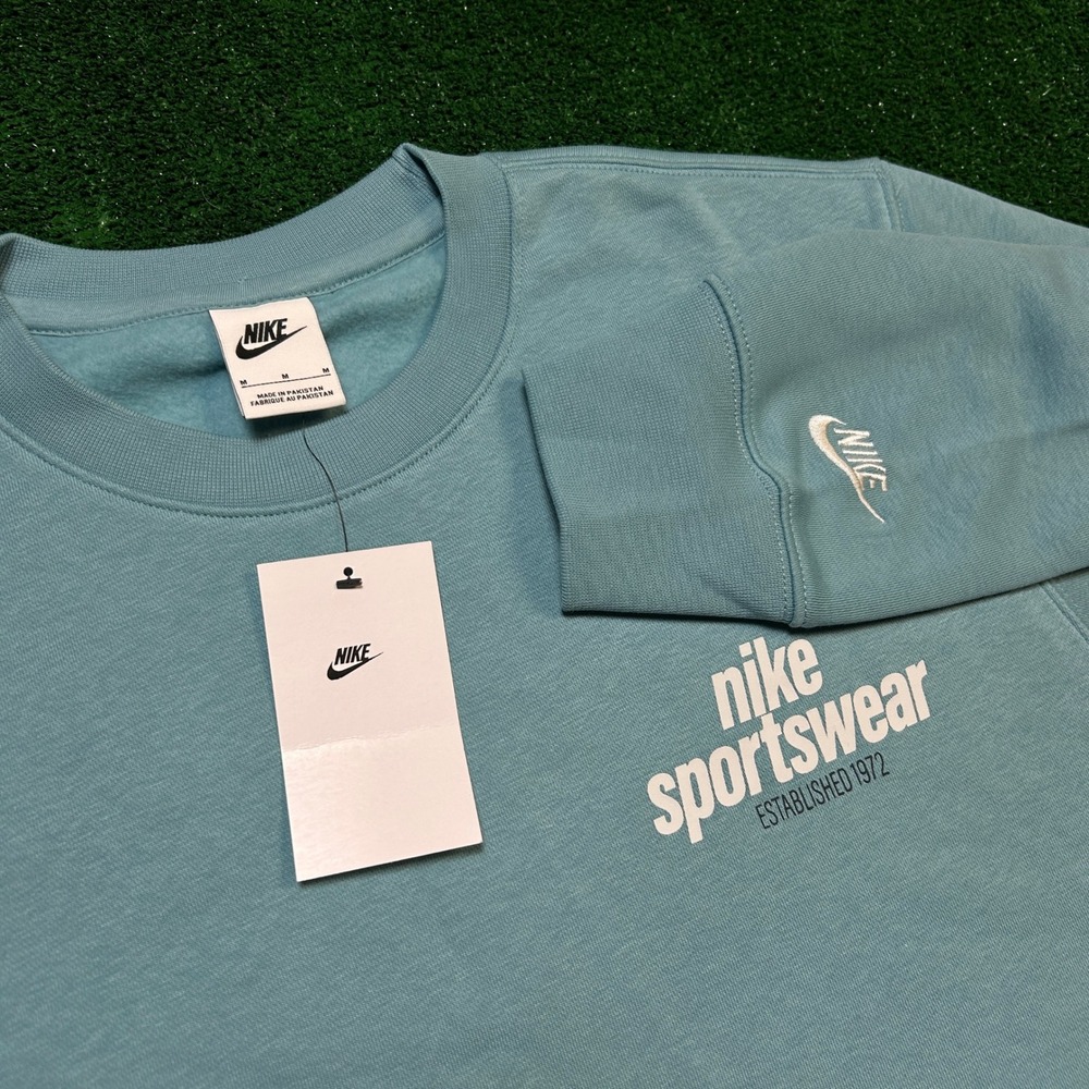Nike Sportswear Crewneck Sweatshirt HJ2173-464 Teal Blue Mens Size M - Picture 2 of 9